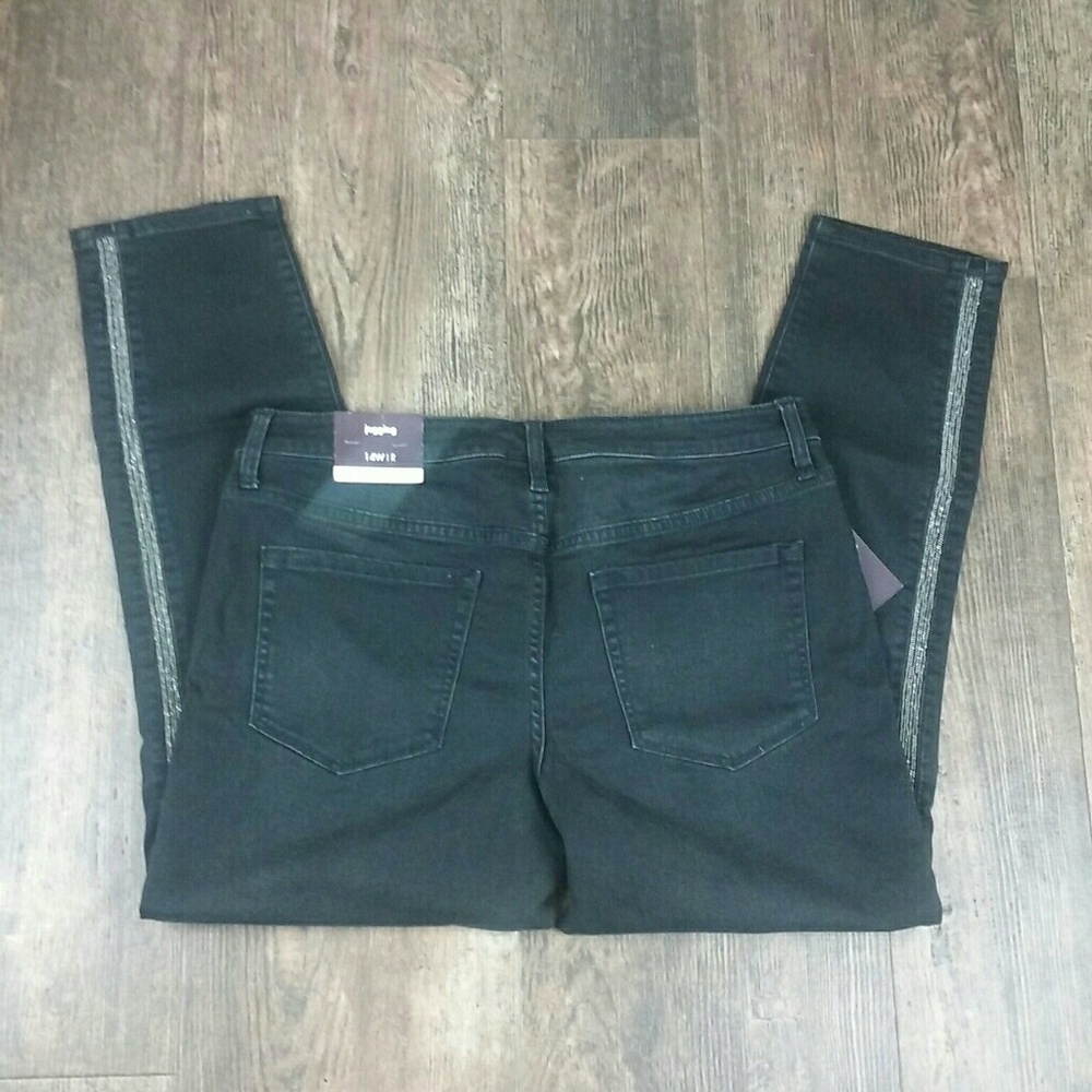 AVA&VIV. Gorgeous Jeggings. Black. Size 14W NWT - Picture 3 of 4